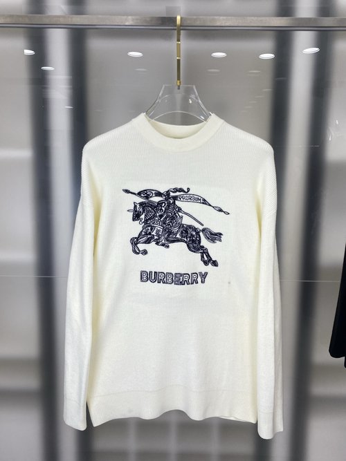 Fendi Top-quality 100% Wool Sweater with Classic Style