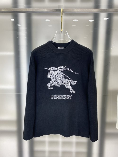 Fendi Top-quality 100% Wool Sweater with Classic Style