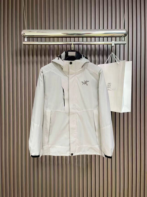 ArcTeryx Detachable Three-in-One Down Jacket with Classic Embroidery