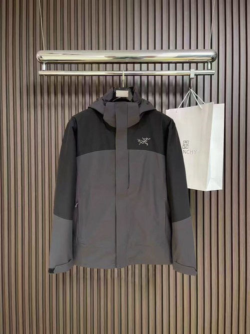 ArcTeryx Detachable Down Jacket with Embroidery