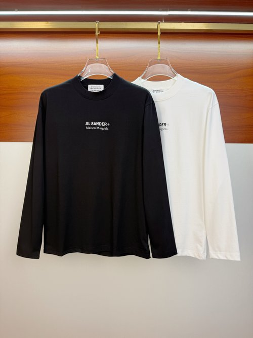 Maison Margiela Comfortable Long-Sleeve Round-Neck T-Shirt