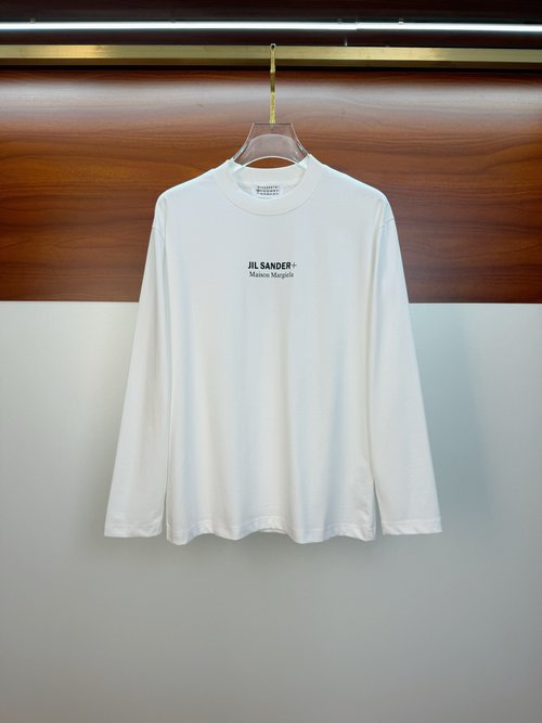 Maison Margiela Comfortable Long-Sleeve Round-Neck T-Shirt