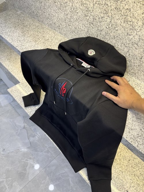 Moncler Hooded Pocket Sweatshirt with Icon Embroidery