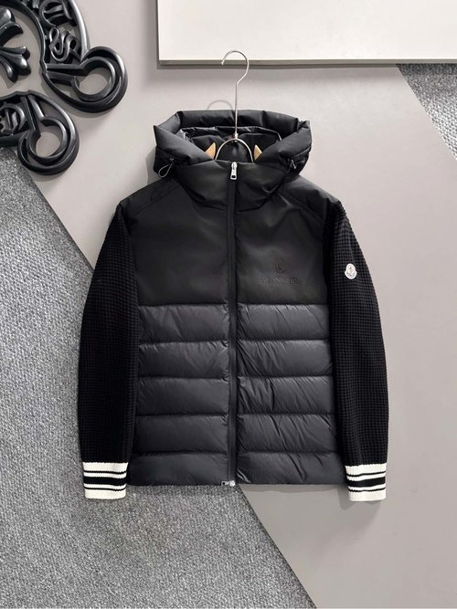Moncler New Knit Hoodie Down Jacket, High Fluffiness and Warmth