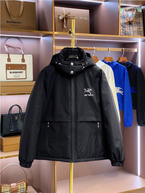 ArcTeryx Premium 90% Down Jacket with Classic Logo