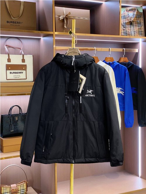 ArcTeryx Premium 90% Down Jacket with Classic Logo