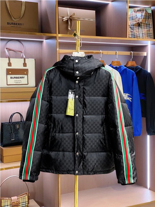 Gucci Premium Down Jacket with 90% Down and Logo