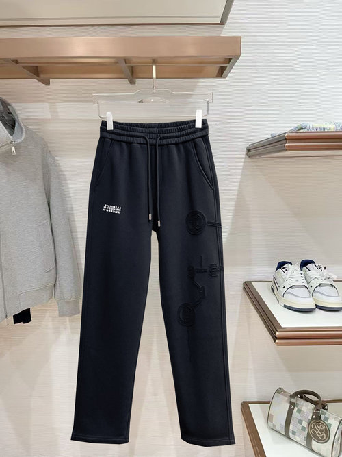 Maison Margiela Casual Pants with Logo, New Arrival, Great Comfort