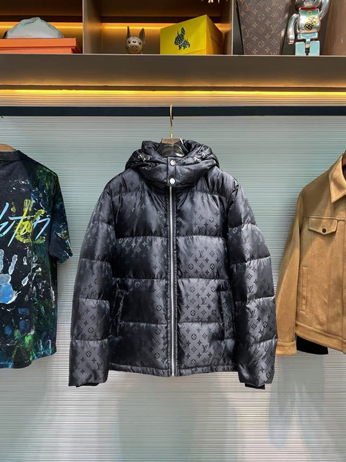 Louis Vuitton 90% Down Filled Jackets with Logo and Colorful Design