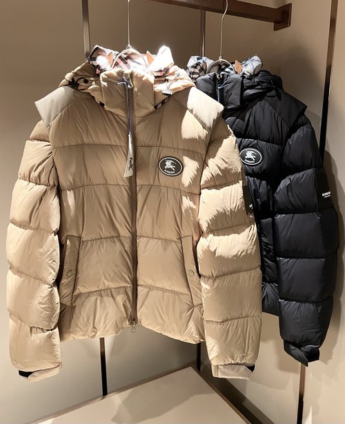 Burberry Down Jacket Made of Memory Fabric