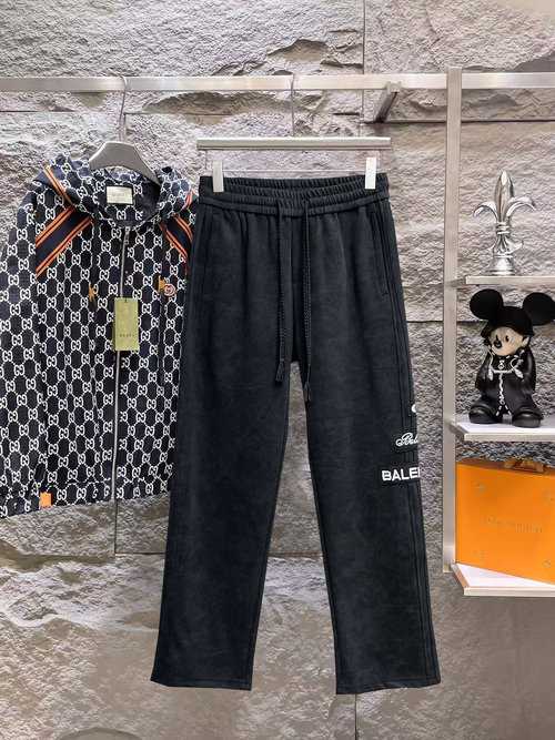 Balenciaga Comfortable Casual Pants with Classic Logo in Custom Fabric