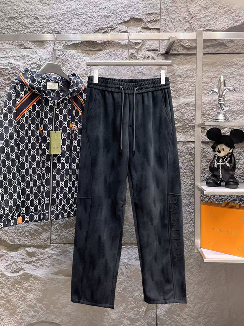 Balenciaga Newly Released Logo Casual Pants with High Comfort