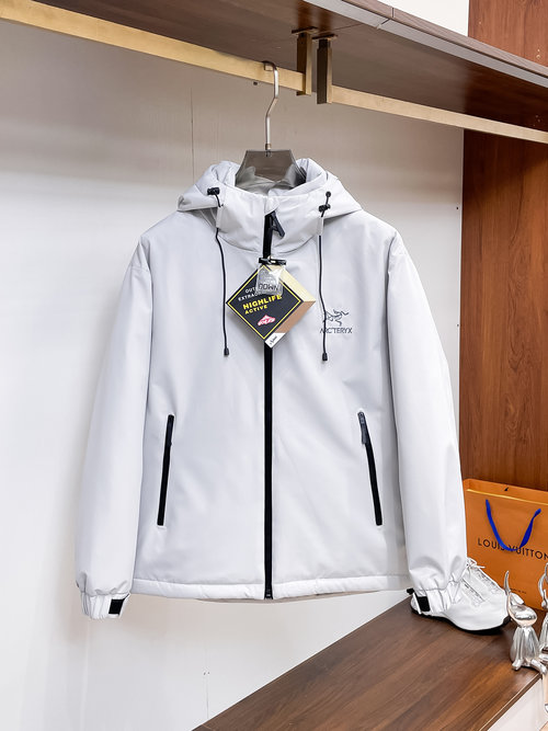 ArcTeryx Premium Down Jacket with 90% Down and Logo