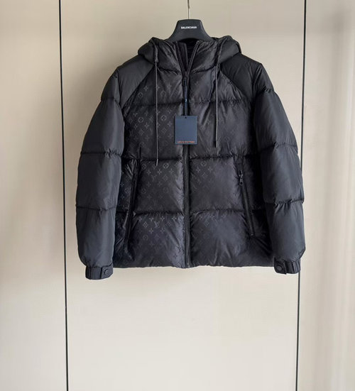 Louis Vuitton Down Jacket Filled with 90% Down, Logo and Colorful Design