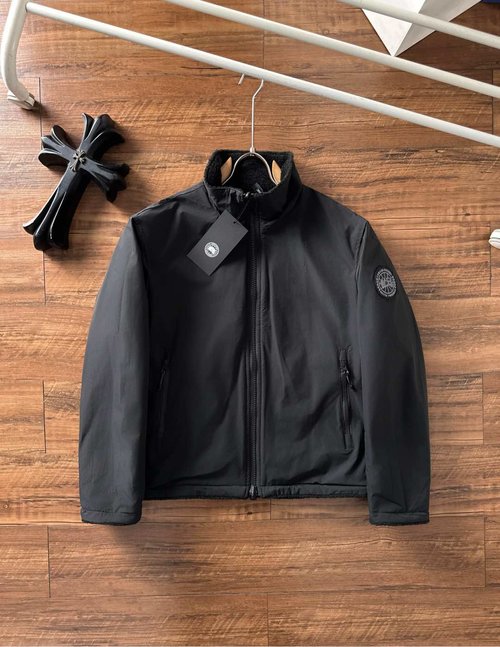 Canada Goose Double-Sided Fleece Jacket with Sleeve Design