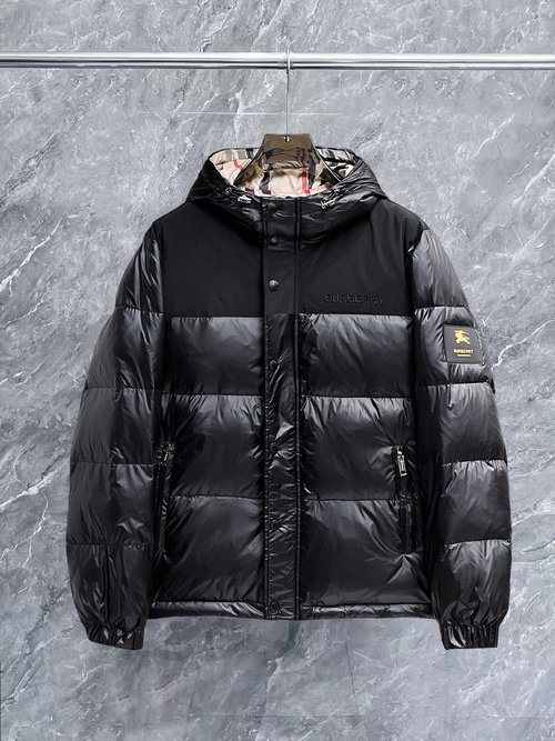 Burberry 90-Down Filled Logo-Patched Unisex Puffy Jacket