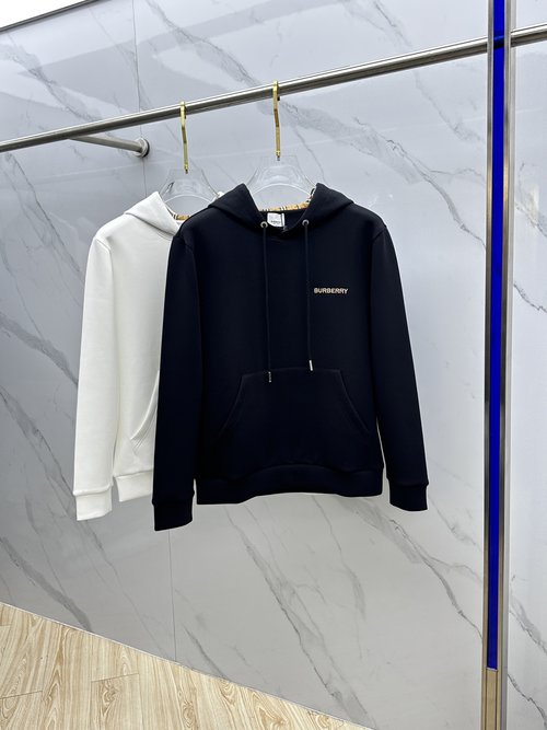 Burberry Hooded Sweatshirt with Logo, Soft and Stylish