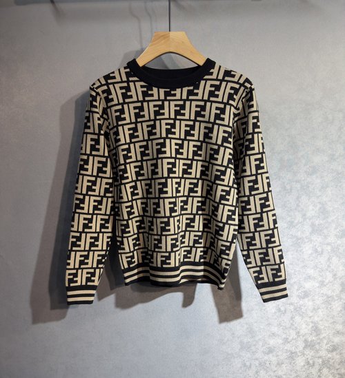Dior High-quality Fashionable Knitted Sweater