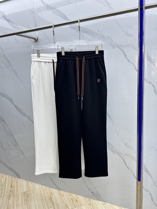 Zegna Warm Straight-Leg Casual Pants with High Comfort