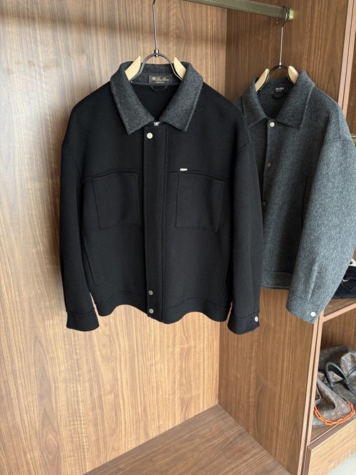 Fendi Elegant Herringbone Wool and Cashmere Blend Coat