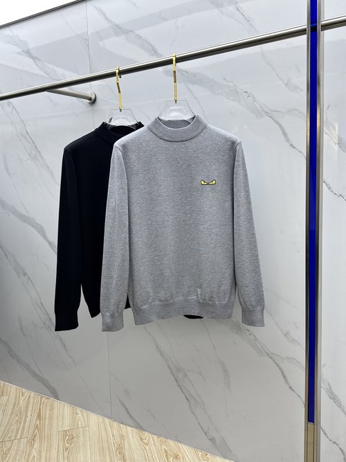 Fendi Comfortable Knitted Wool Sweater for Everyday Use