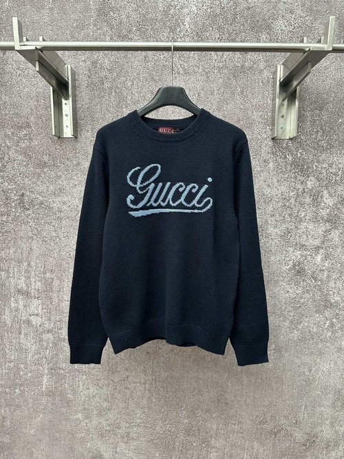Gucci Solid Round-Neck Knit Sweater with Gucci Emblem