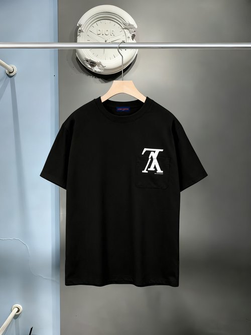 Louis Vuitton Inverted V Logo Printed Short Sleeve Tee