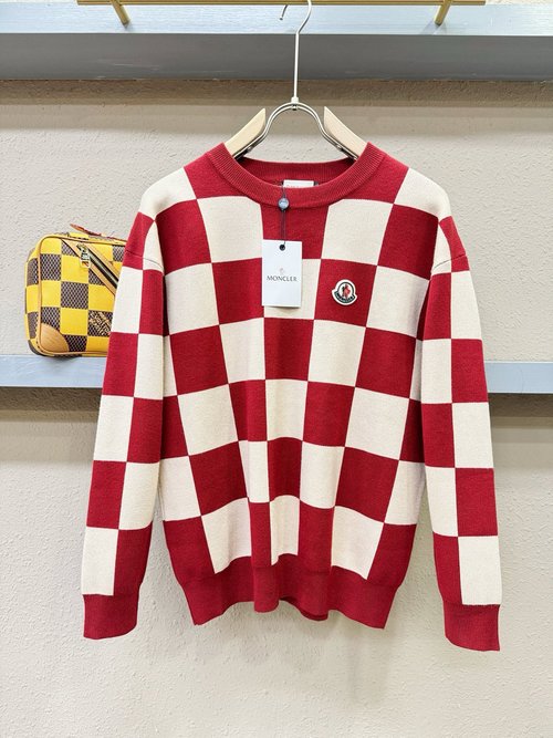 Moncler Festive Red Knit Sweater for Special Occasions