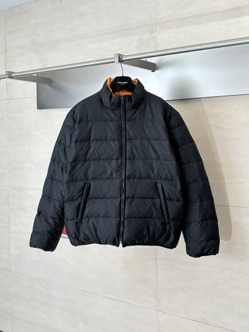 Gucci Double-Sided Fleece-Lined Down Jacket