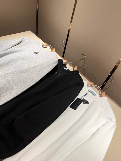 Prada Classic and Stylish All - cotton Long - sleeve Pullover