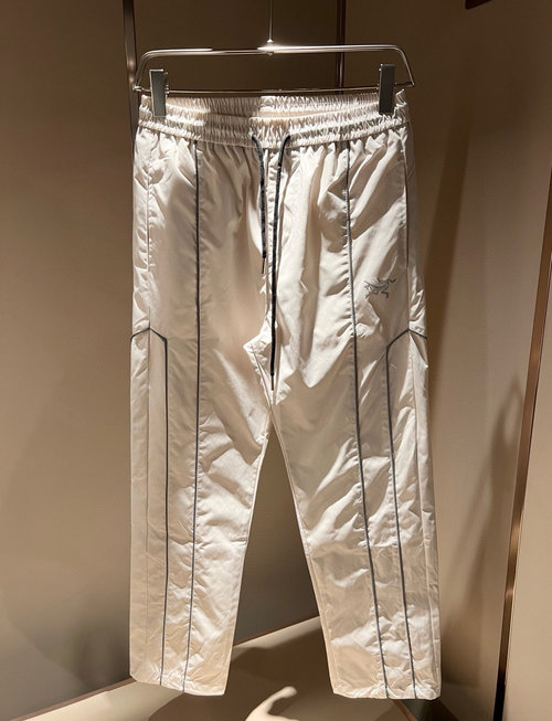 Canada Goose Casual Suit with Quick-drying Fabric