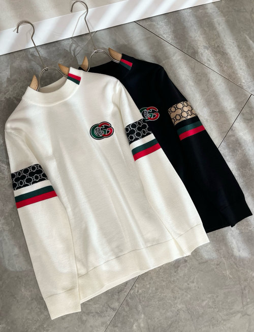 Gucci GG Logo Crochet Knitted Wool Sweater