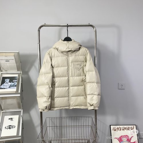 Prada Premium 90% Down Feather Jacket with Logo and Color