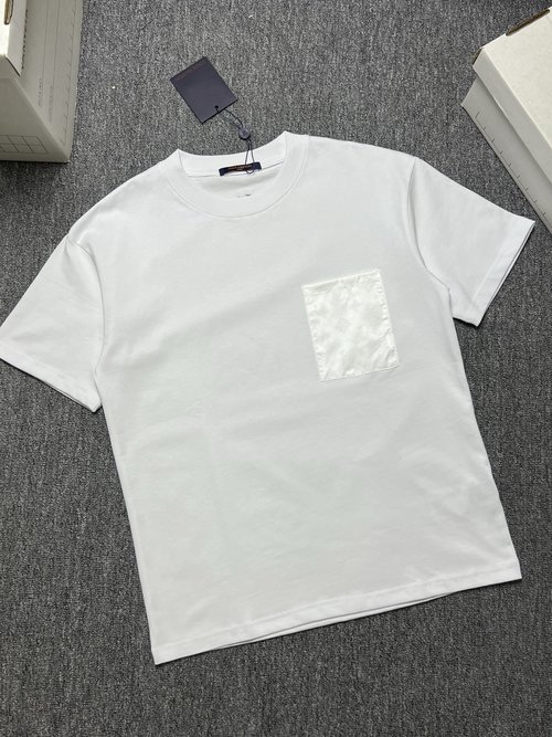 Louis Vuitton Black and White Short Sleeve T-Shirt, 320g Fabric