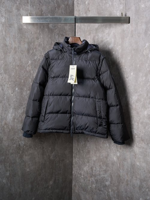 Burberry Detachable Sleeve Down Jacket in Navy Blue Plaid