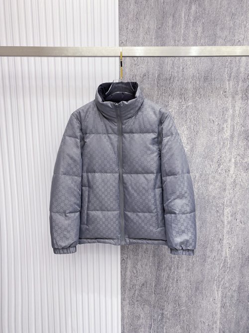 Gucci Stylish and Warm Detachable Sleeve Down Jacket
