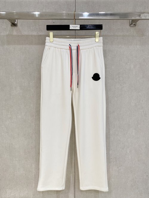 Moncler Warm and Stylish Straight-leg Casual Pants