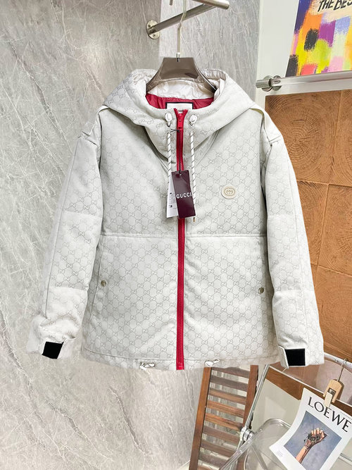 Gucci 90-Down Filled Matching Logo Puffer Jacket with Return