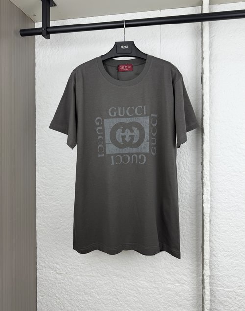 Gucci Square Distressed Short-sleeve T-shirt