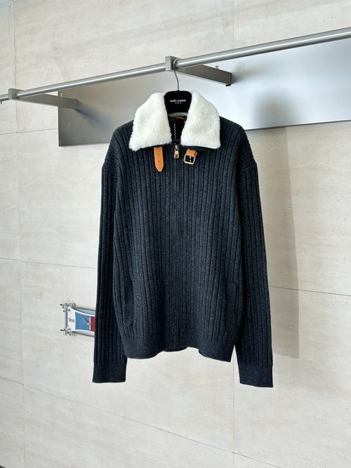 Louis Vuitton Spliced Knit Zipper Coat with Removable Fur Collar