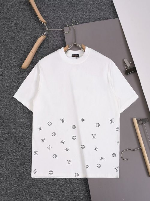 Louis Vuitton New Round Neck T-Shirt with Dyed Cotton