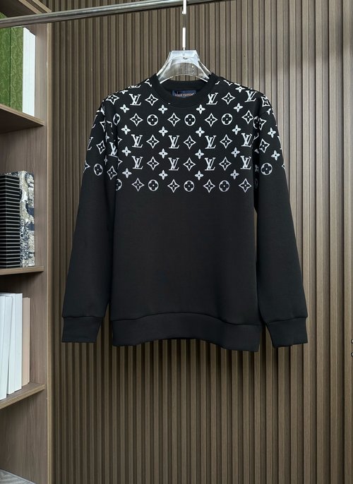 Louis Vuitton Gradient Printed Letter Loose Crewneck Sweatshirt
