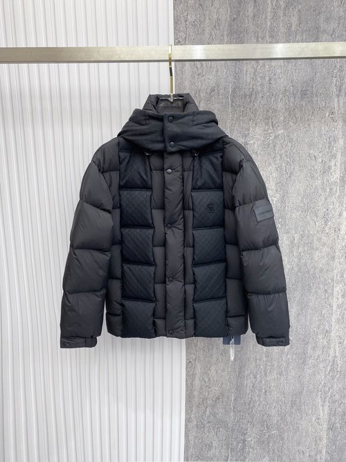 Louis Vuitton Silicone Letter Epaulette Hooded Down Jacket with Removable Hood