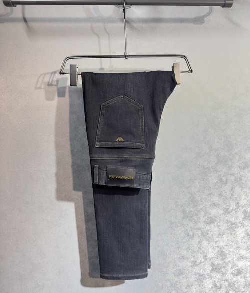 Armani Top-Quality Denim: Elegant Comfort for Sophisticated Tastes