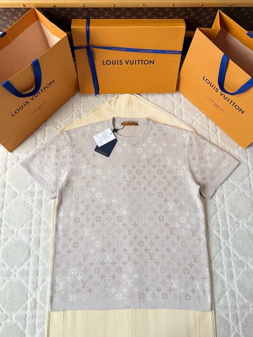 Louis Vuitton Gradient Jacquard Wool Blend Round Neck Short Sleeve