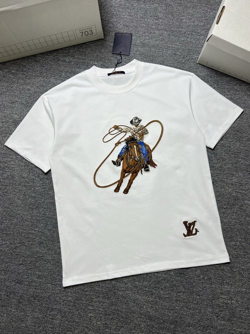 Louis Vuitton Black and White Short Sleeve T-Shirt, 300g Fabric