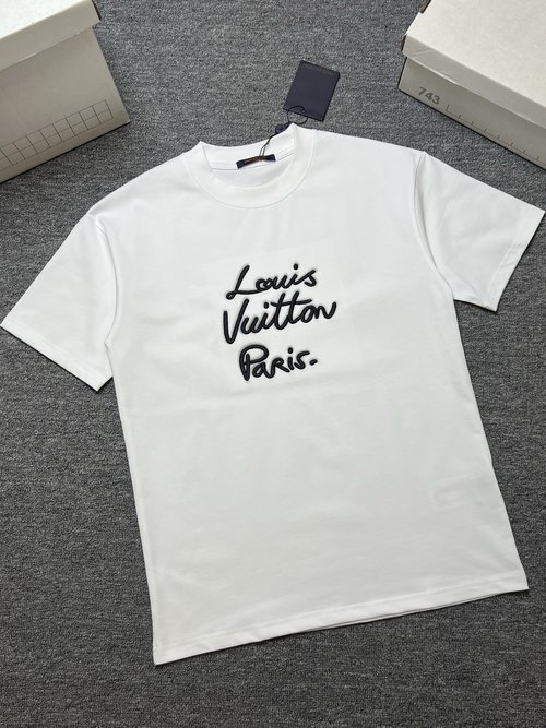 Louis Vuitton Black and White Short Sleeve T-Shirt, 300g Fabric