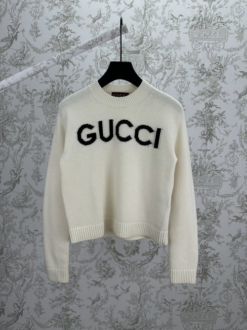 Gucci Embroidered Wool Round Neck Top