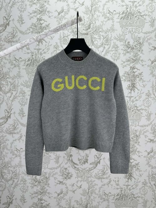 Gucci Embroidered Wool Round Neck Top