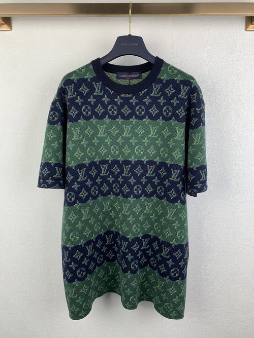 Louis Vuitton Color-Blocked Jacquard Knit Crew Neck T-Shirt with 3D Monogram